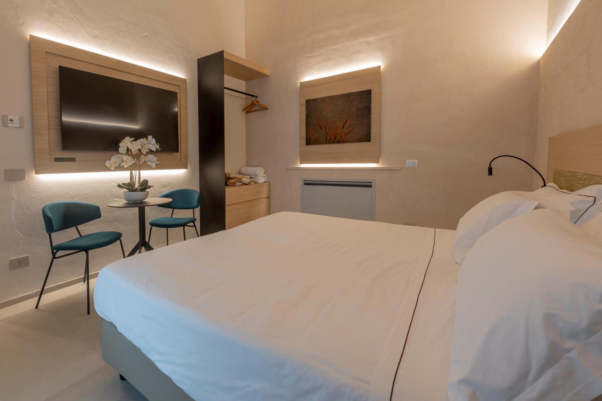 Borgo Giallonardo Wine Relais Realmonte Exterior photo
