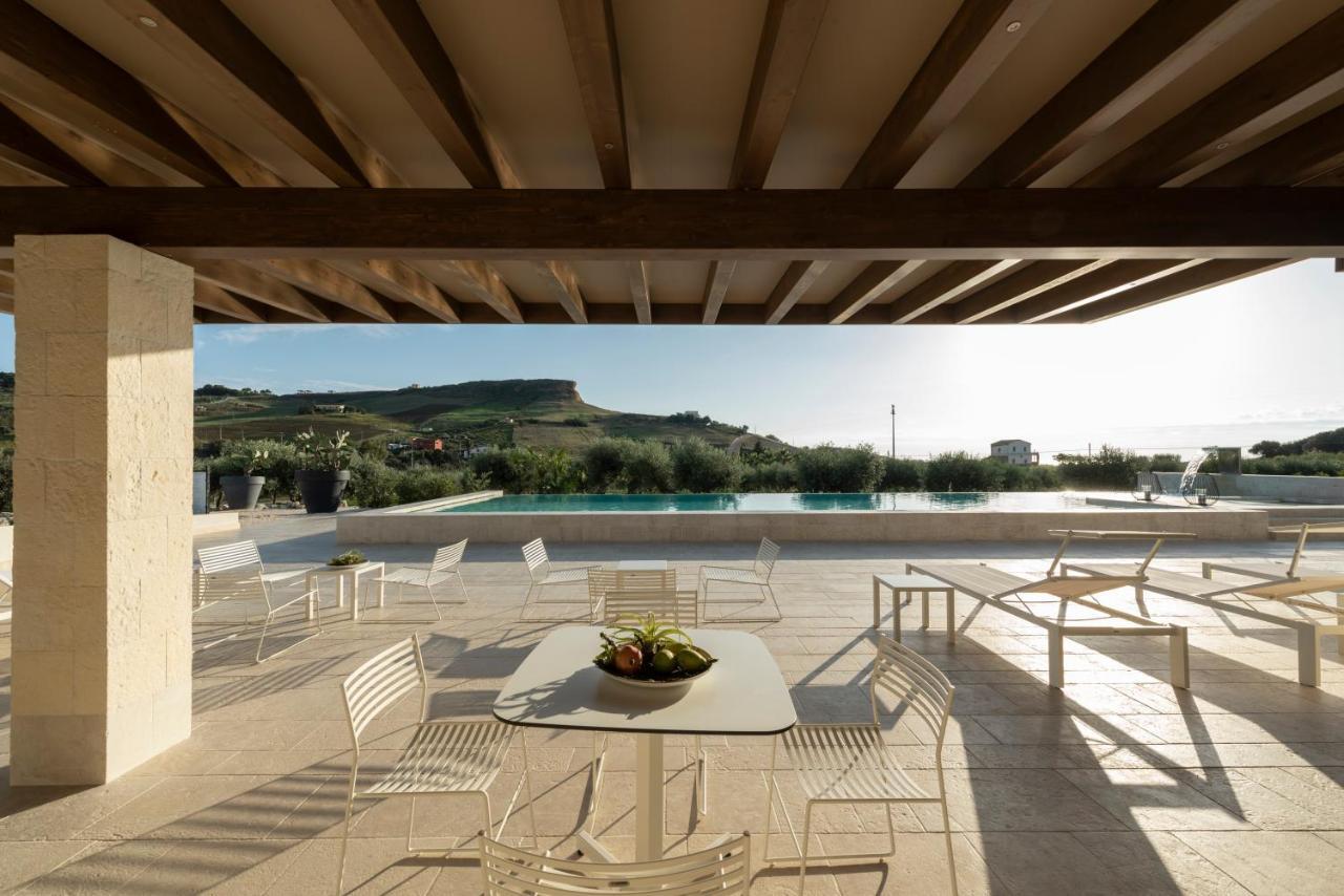 Borgo Giallonardo Wine Relais Realmonte Exterior photo